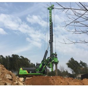 Torque 90 kN.m drilling depth 32m Hydraulic Piling Rig with CAT Chassis drilling