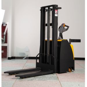 2 Ton Max 5.5m Battery Lifter Electric Pallet Truck Stacker With High Power