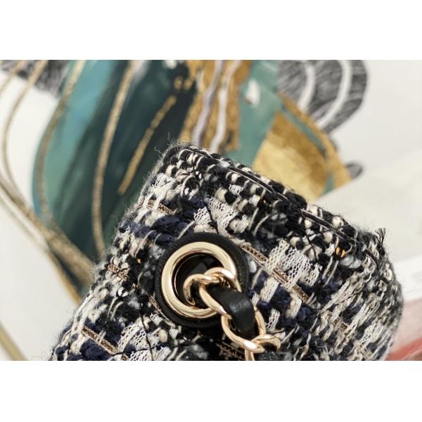 Mouth Cover Luxury Chain Bag Stitching Wool Metal Collocation