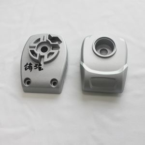 AADC12 OEM Aluminum Die Casting Parts Housing With Painting Silver