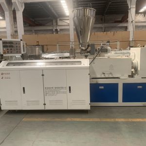 110kg/H Hot Cutting Plastic Pvc Pelletizer Filled With CaCO3