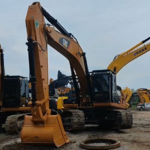 Big Used Excavator CAT Caterpillar 330D2 30 Ton Crawler Digger
