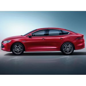 Reversing Camera Byd Qin Plus Dm-I Red EV Car Made in with 55/120km Range and
