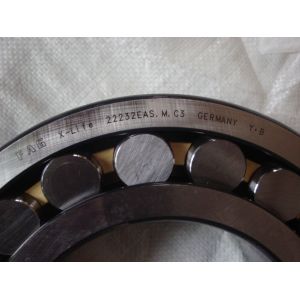 22232 CC / W33 SKF FAG Spherical Roller Bearing Brass Cage Heavy Load For