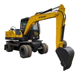 B75S In 2021 With 48 Rated Power Used Xinyuan Excavator With 3370mm Max Digging Depth