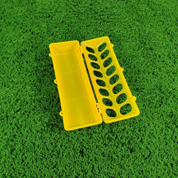 Buy Modern Rectangle Poultry Food Trough Easy To Clean No Sharp Edges All Poultry Safe at wholesale prices