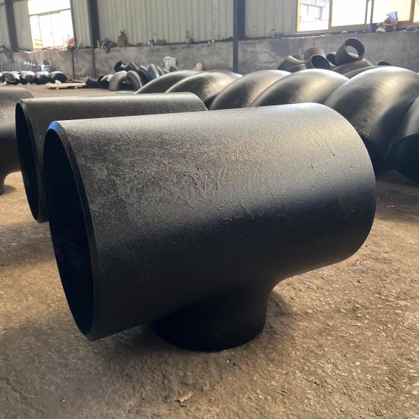 Buy Threaded Carbon Steel Tees With SCH40 SCH80 SCH160 Pressure And Galvanized Surface Treatment at wholesale prices