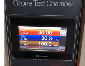 Durable Xenon Weathering Test Chamber 35 - 150 W/㎡ Irradiance Range ASTM G155 Standard