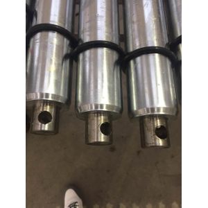 Quality 40CR Length Between 3 To 5 Meters Ra0.2-0.4 Chrome Piston Rod Automotive Industry for sale
