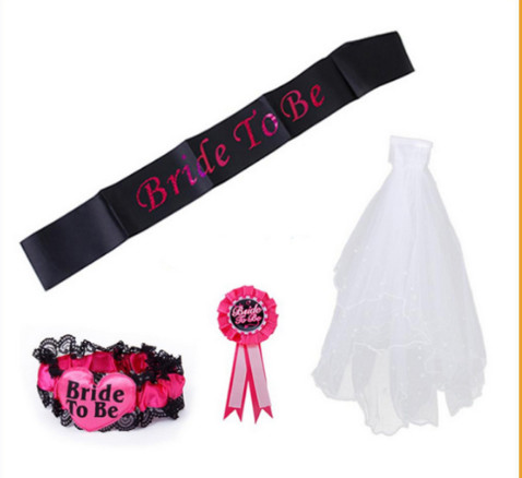 The new single party outfit, the wedding party carnival ball gown, the shoulder lead gold set 5 sets to buy. double-laye