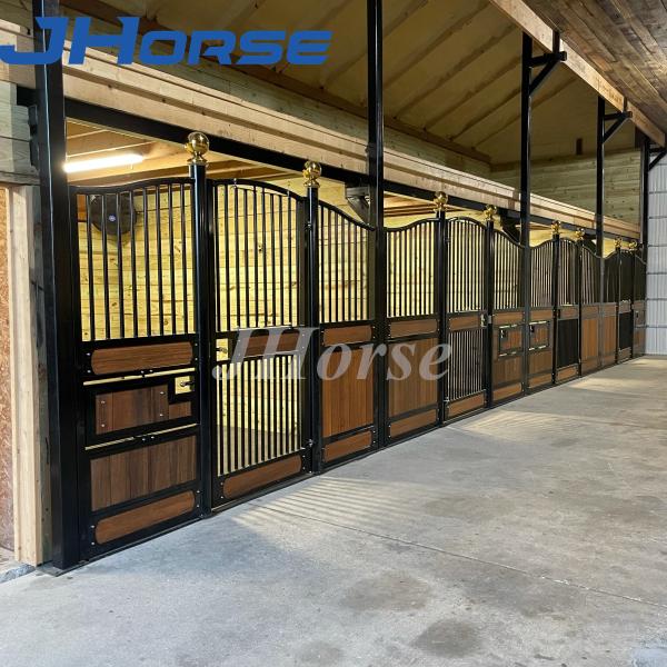 Buy Economical 10 Foot Metal European Horse Stalls Simple Husbandry Equipment at wholesale prices