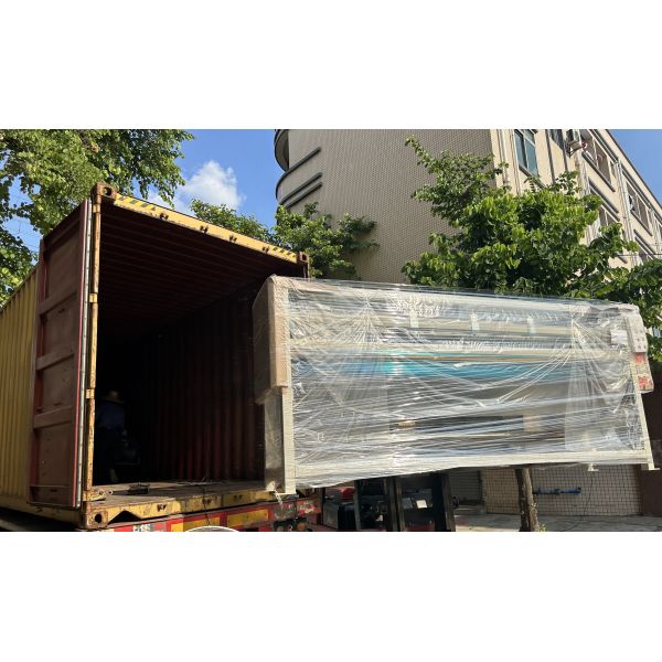 YTCS96 Computerized Automatic Fillet Cutting and Stacking Machine