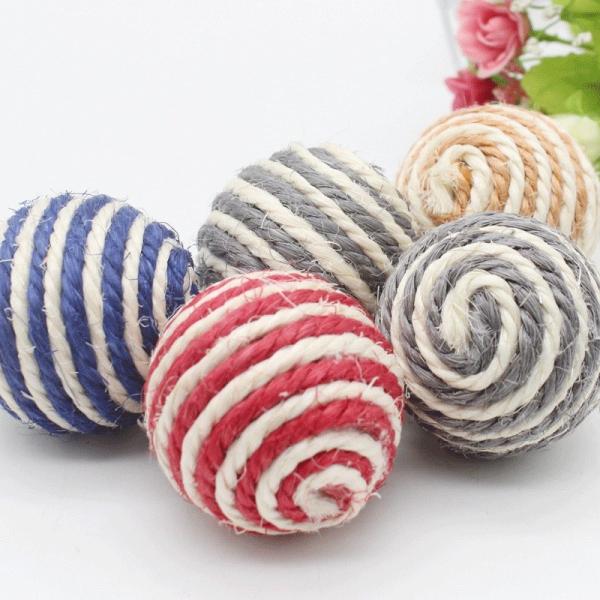 Cat Pet Hemp Rope Woven Ball Chew Rattle Scratch Toy Interactive Scratch Chew