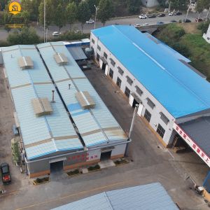 Q235 Prefabricated Steel Building with Sandwich Panel Roof Cladding