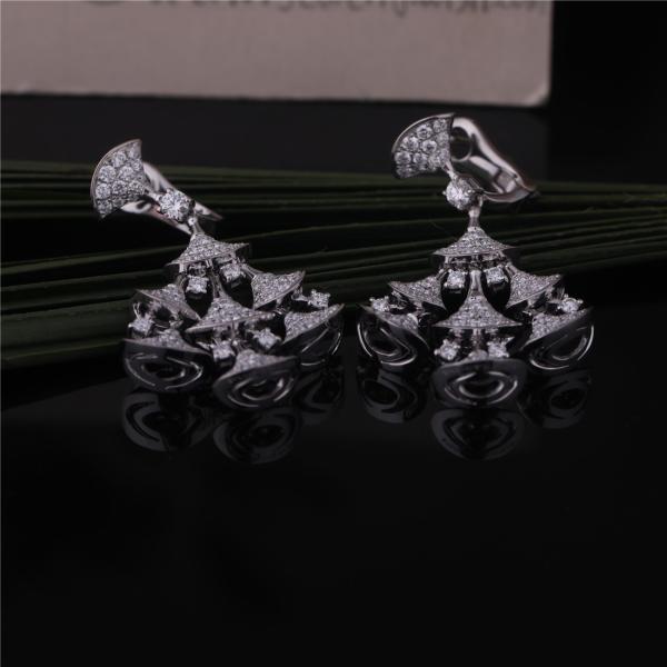 Roma High Jewelry DIVAS' DREAM Earrings in 18K white gold set with 7 Main Diamonds and full pavé diamonds