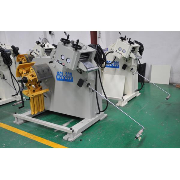 220V/380V/50HZ Metal Decoiling And Straightening Machine For Press Line
