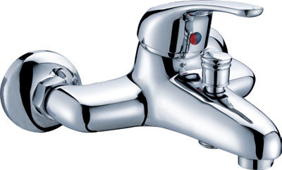 Buy Ceramic Bathtub Mixer Tap Single Lever / Chrome Plated Bathroom Faucet at wholesale prices