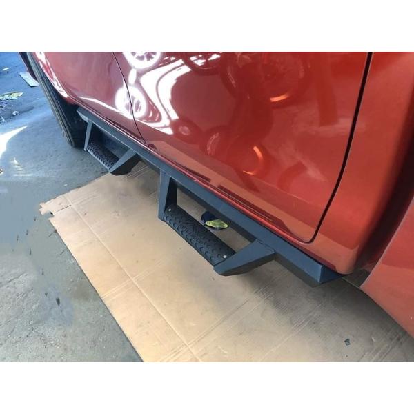 OEM Manufacturer Wholesale Metal Custom Running Boards , Truck Step Bars For Hilux LC NP300 Isuzu Triton