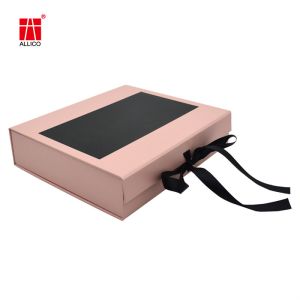 Ribbon Bowtie Collapsible Cardboard Boxes , 150-450gsm 8x6x3 Shipping Boxes