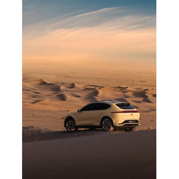 5 Door 5 Seats Zhiji LS7 Elite RWD 20 Inches Tires SUV Ev Car Electric Rechargeable Battery NEDC Range 602km High Speed 200km/h