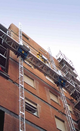Window Cleaning Mast Climbing Work Platform Steel Painted