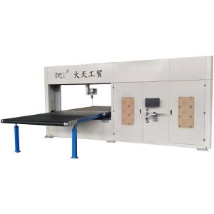 CNC PU Foam Sponge Cutting Machine 380V Vertical Revolving Contour