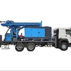 280m Depth Truck Mounted Water Well Drilling Rig 210 HP Load Vehicle Engine