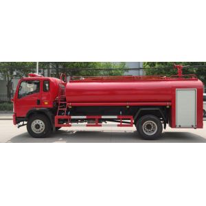 HOWO 8000L Water Tank Fire Truck 118kw 6 Wheeled Multipurpose