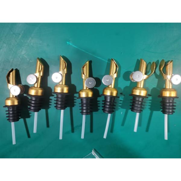 Oil Pourer Weighted Spouts Silver or Golden Color for the Olive Oil Bottle