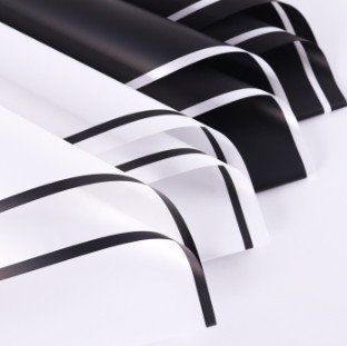 Black and White Aristocratic Matte Floral Flower Wrapping Paper for Bouquet