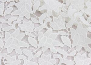 Quality Scallop Antique Cotton Bridal Lace Fabric , Water Soluble Flower Lace Fabric For Clothing for sale