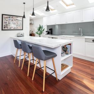 RTA Modern White Shaker Lacquer Kitchen Cabinet With Metal Handle