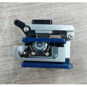 FC-6S Fiber Optic Cleaver Cold and Hot Connection CNC Fibre Optical Cutter