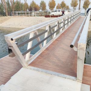 PVC Marine Aluminum Gangways Aluminum Alloy Structure Movable Approach Bridge