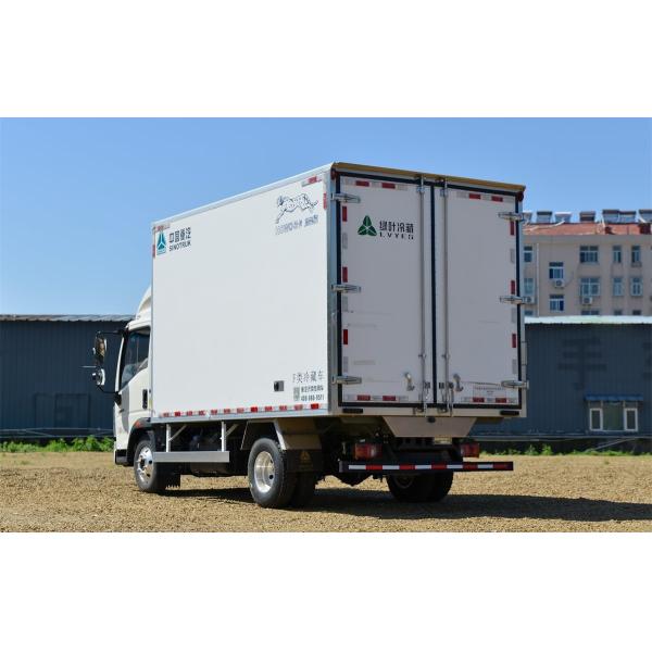 SINOTRUK HOWO Commander 160 Horsepower 4X2 4.1 Meter Refrigerated Truck (National One to Six) (Green Leaf Refrigerated