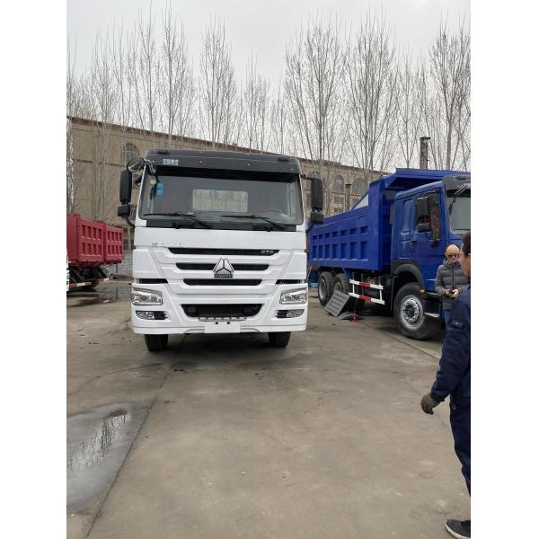 Buy Heavy Duty Sinotruck Howo Used Tractor Truck With Weichai Engine 371HP New Paint at wholesale prices