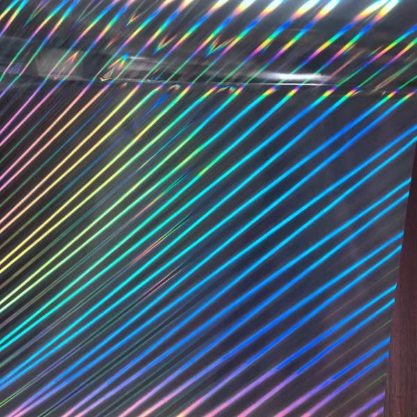 Pillar of Light True Seamless Bopp Pet Good Holographic Effect Metalized Holographic Film for Packaging and Printing