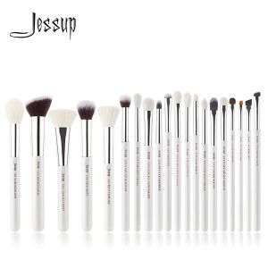 China Non Slip mixed hair Pro Makeup Brushes Set handmade crafts on sale