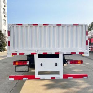 Export HOWO 6 * 4 Cargo Transporter Delivery Truck
