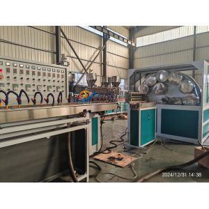 Durable PVC Soft Pipe Extrusion Machine With Terylene Fibre Network For High