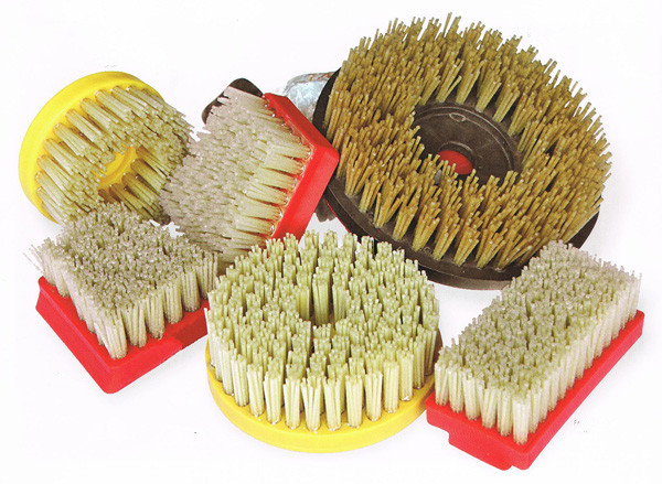 Plastic Core Diamond Abrasive Brush , Flexible Nylon Abrasive Filament Brushes