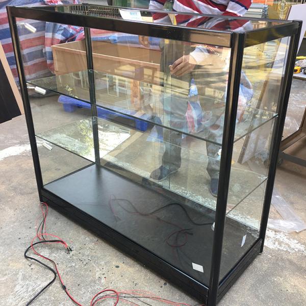 900mm High Corner Glass Display Showcase Titanium Alloy With 2Pcs LED Light