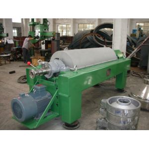 Antifriction anti – corrosion stainless helical pusher horizontal decanter