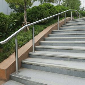 Non-Slip Stainless Steel Handrails for Sloped Pathways