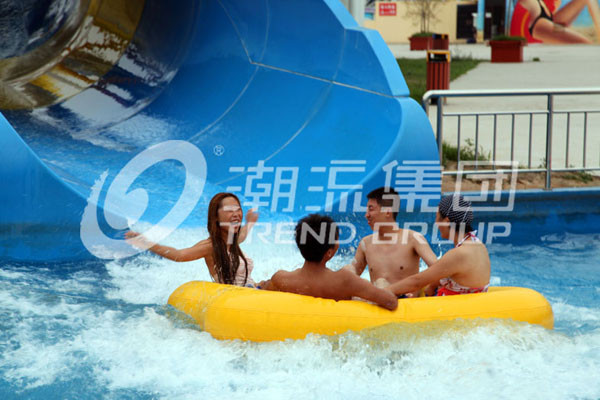 Blue Large Tornado Fiberglass Water Slides For Water Park / Custominzed Water Slide