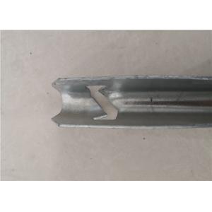 Extend An Arm Barbed Wire Three Strands For Security Chain Link Fence