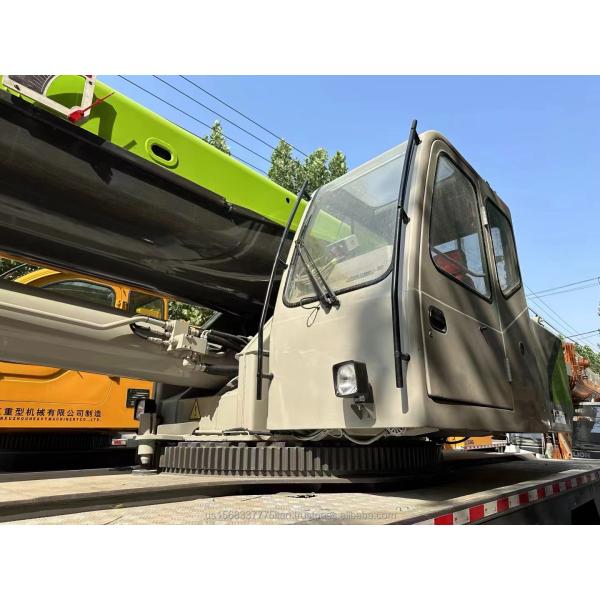 4.5m Max. Lifting Height 70000 kg Weight Used Zoomlion 70 Ton Crane for Construction
