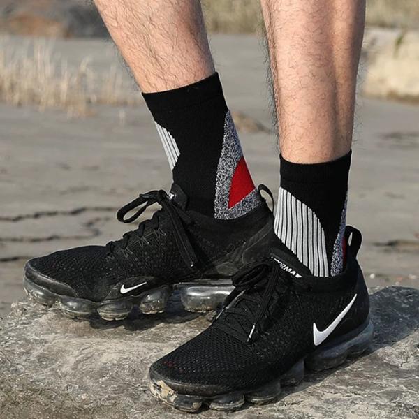 Cushion Padded Custom Cycling Socks Breathable Crew Bike Riding Socks