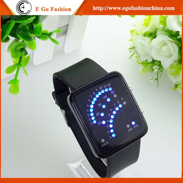 E Go Fashion OEM Watches for Man Sports Watch Quartz Analog Watch LED Watch