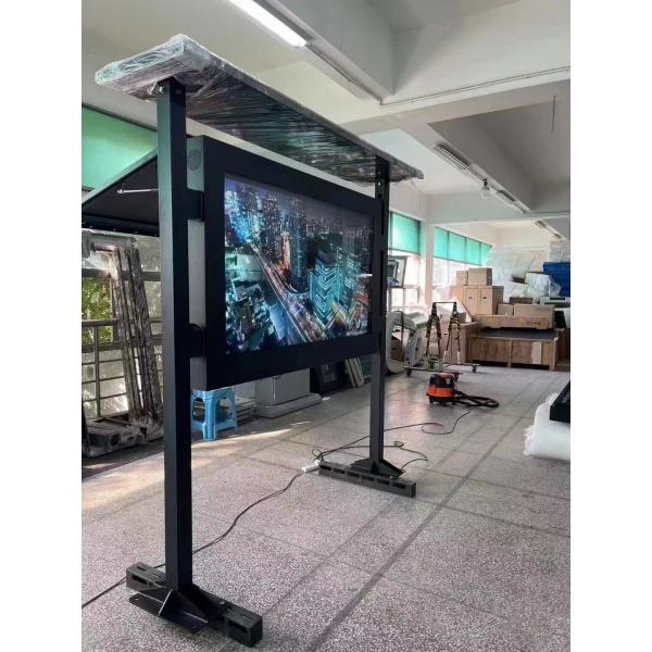 Floor Standing Outdoor LCD Digital Signage 2500 Nits 65 Inch For Bus Station